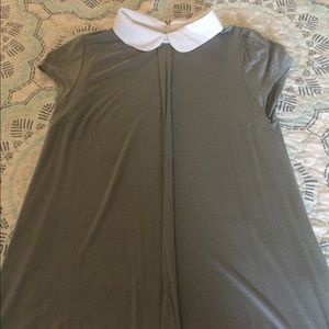 Modcloth Grey Top w/ White Peter Pan Collar NWOT